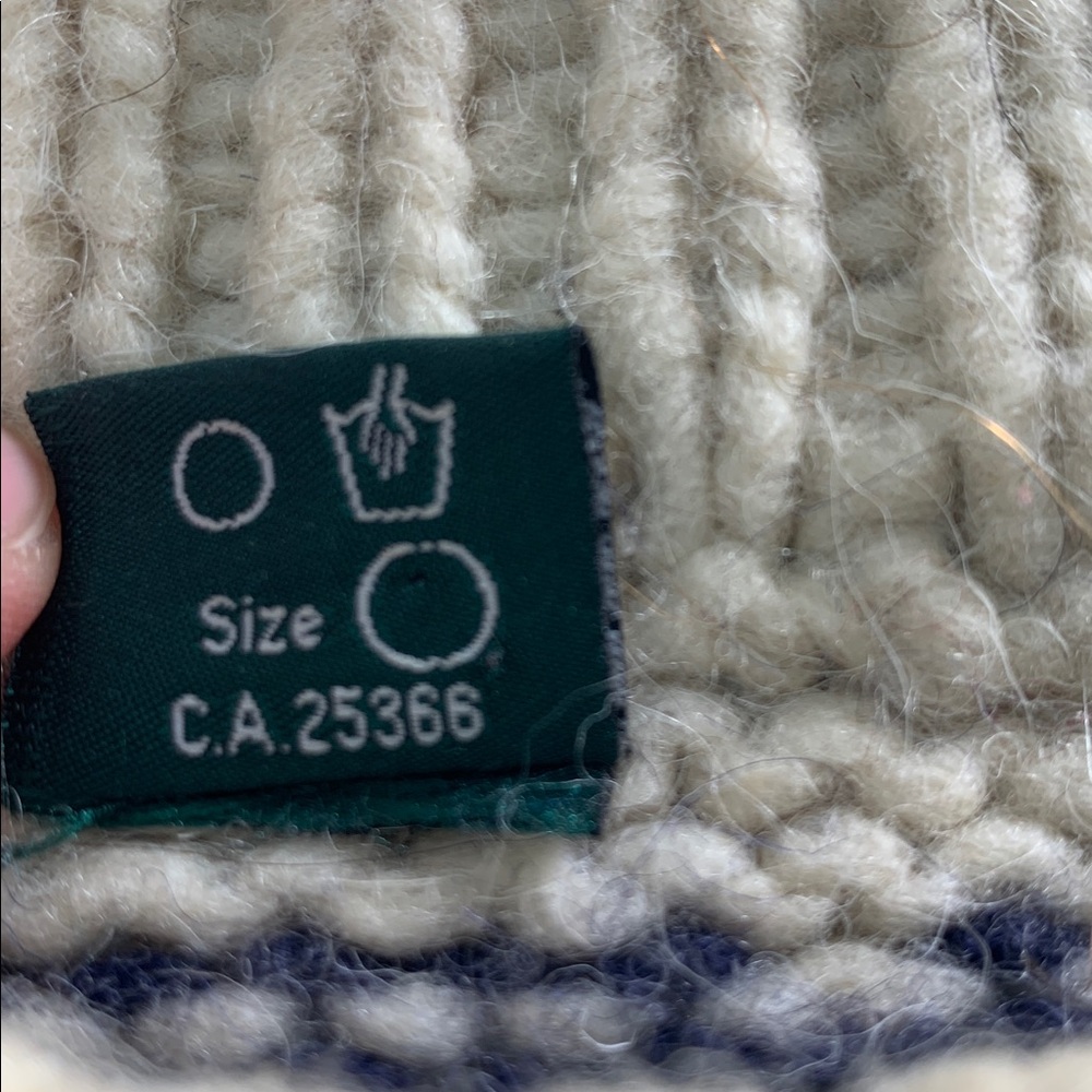 Men's Cream and Navy Patterned Crewneck Sweater - Picture 10 of 11